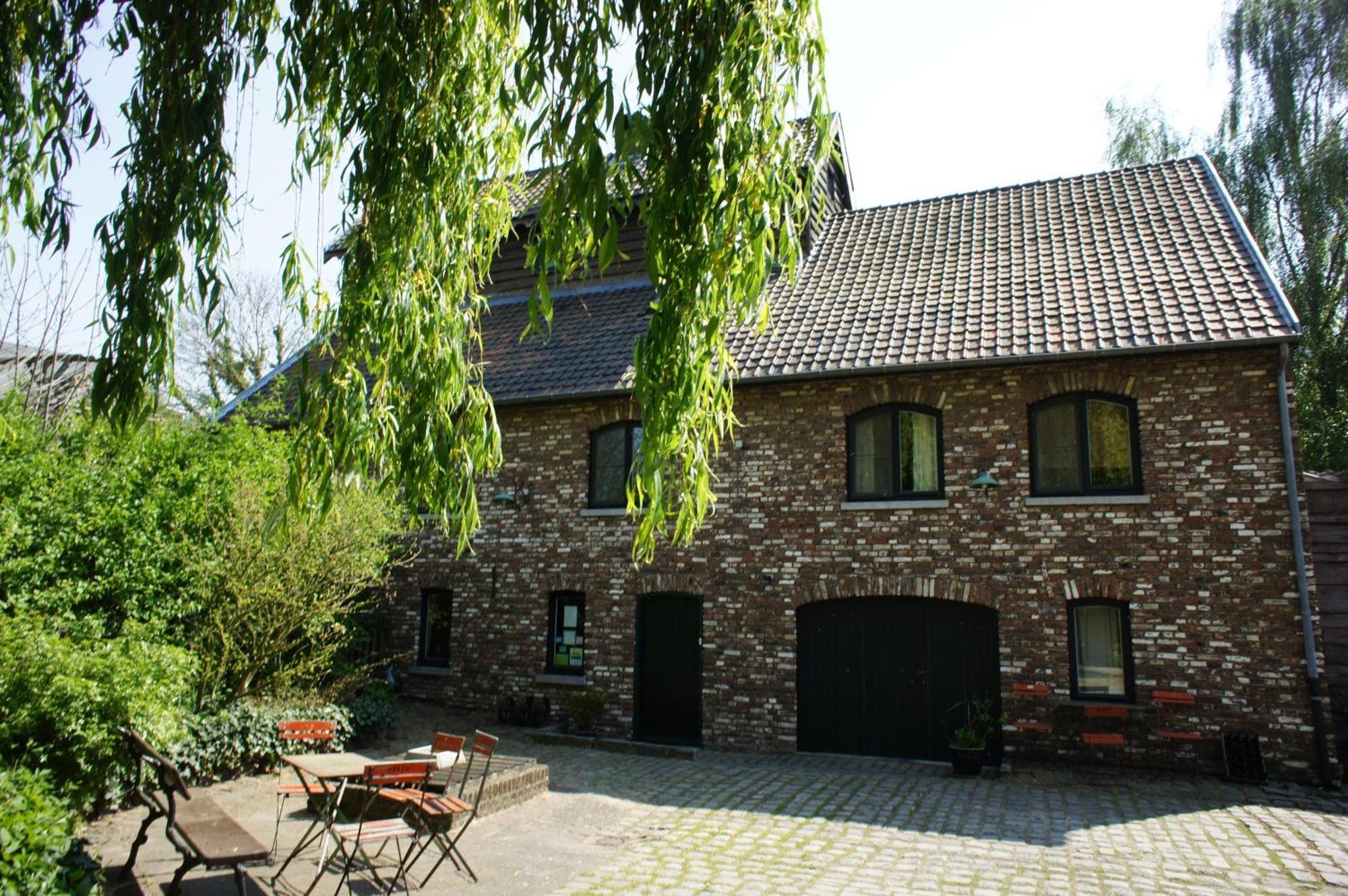 B&B De Dubbelmolen Tongeren Eksteriør bilde