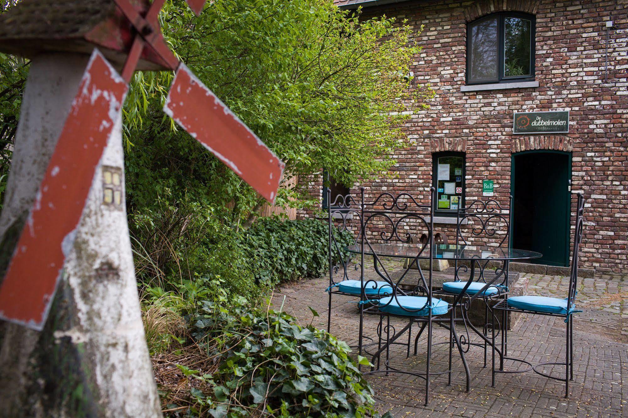 B&B De Dubbelmolen Tongeren Eksteriør bilde